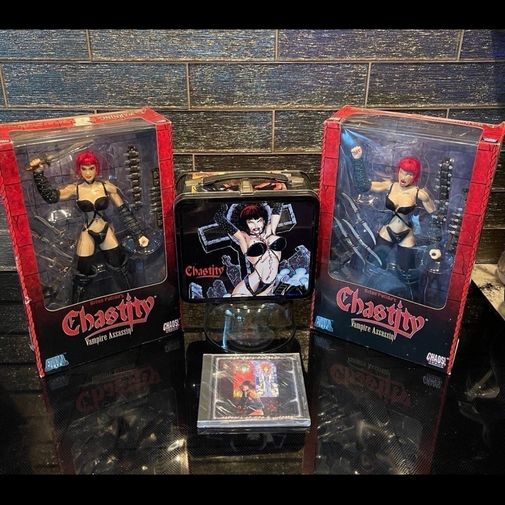 Chastity Vampire Assassin Action Figure Set Goth Dolls Chaos Comics Brian Pulido